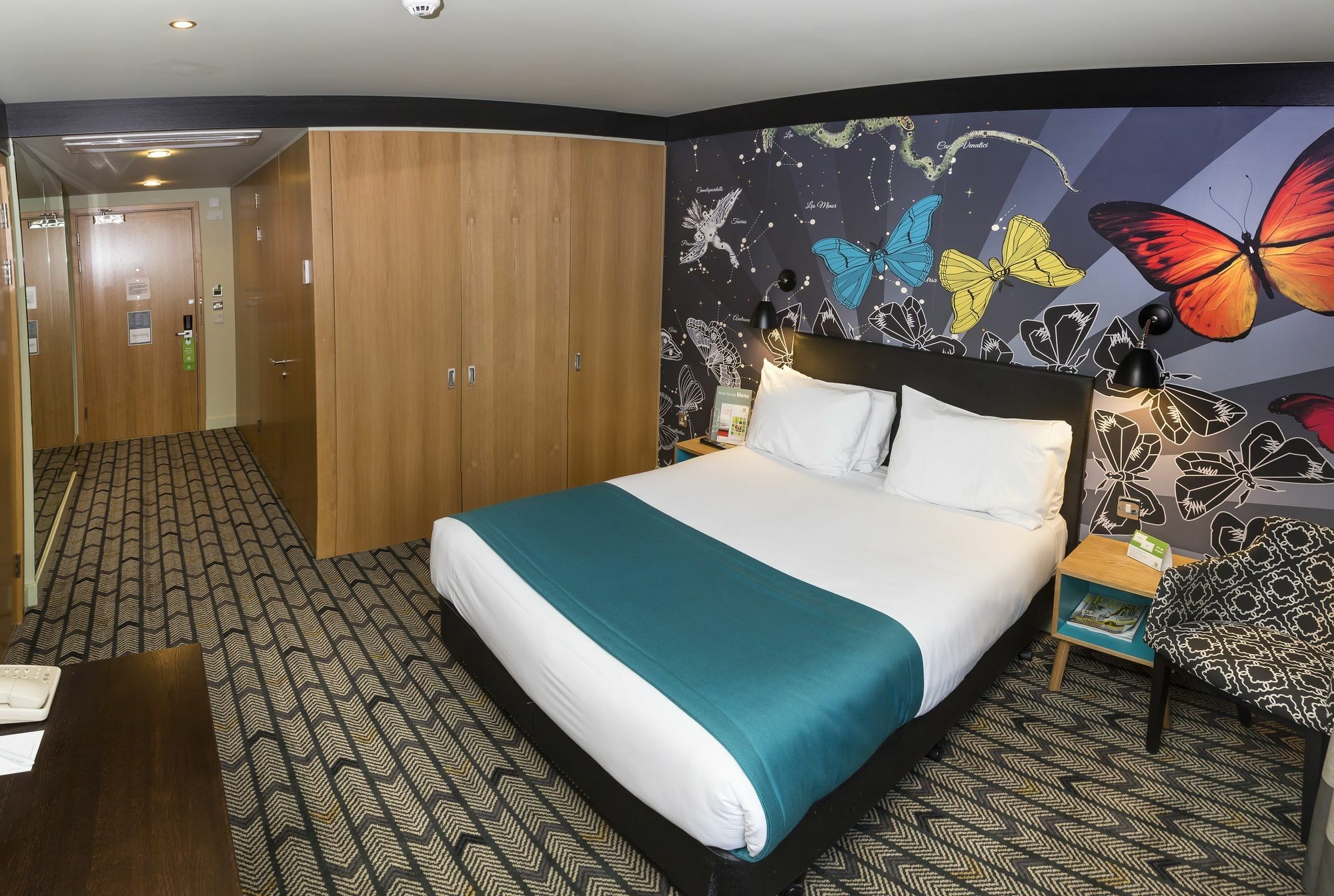 Holiday Inn Salisbury - Stonehenge By Ihg Amesbury Exterior foto