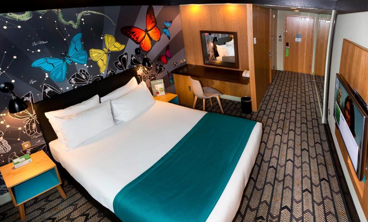 Holiday Inn Salisbury - Stonehenge By Ihg Amesbury Exterior foto